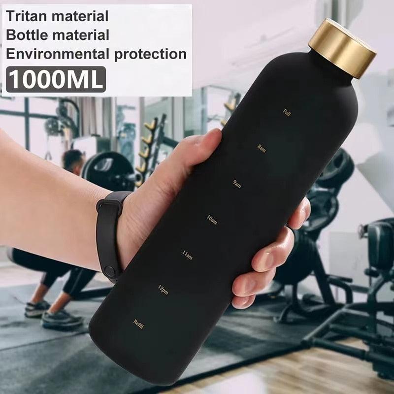 Bouteille d'eau avec marqueur de temps motivant - 1000ml