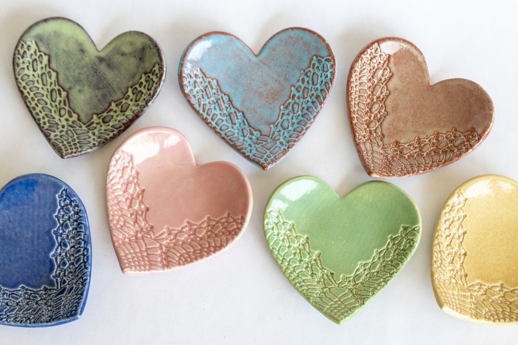 Charming Heart-Shaped Ring Dish - Handcrafted Elegance - Korvel