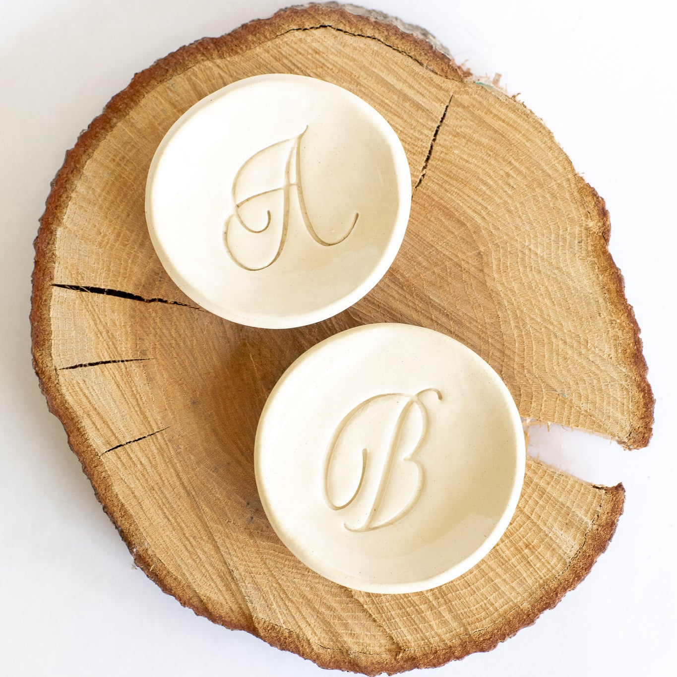 Personalized Ceramic Ring Dish - Customizable Design - Korvel