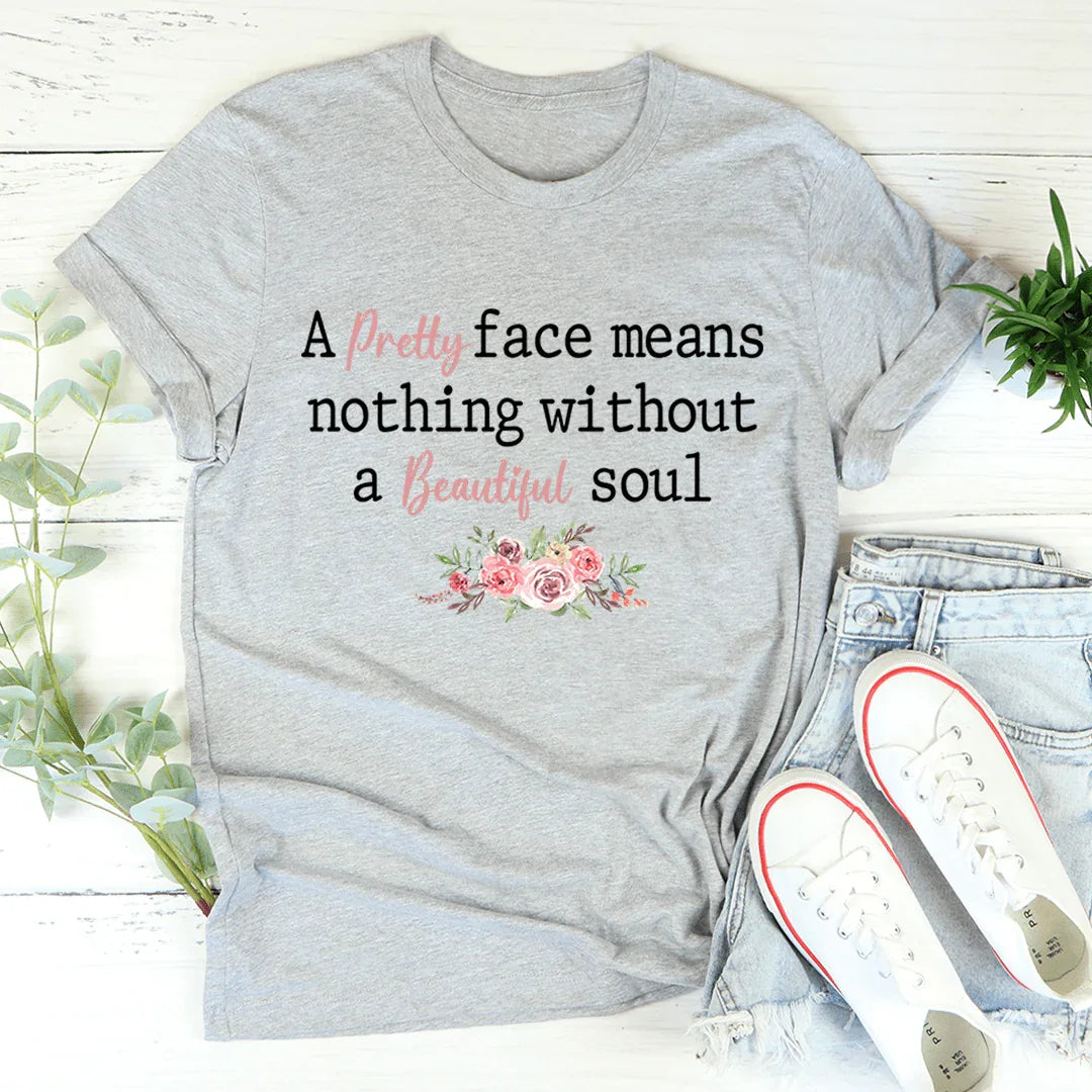 Pretty Face Tee - Korvel