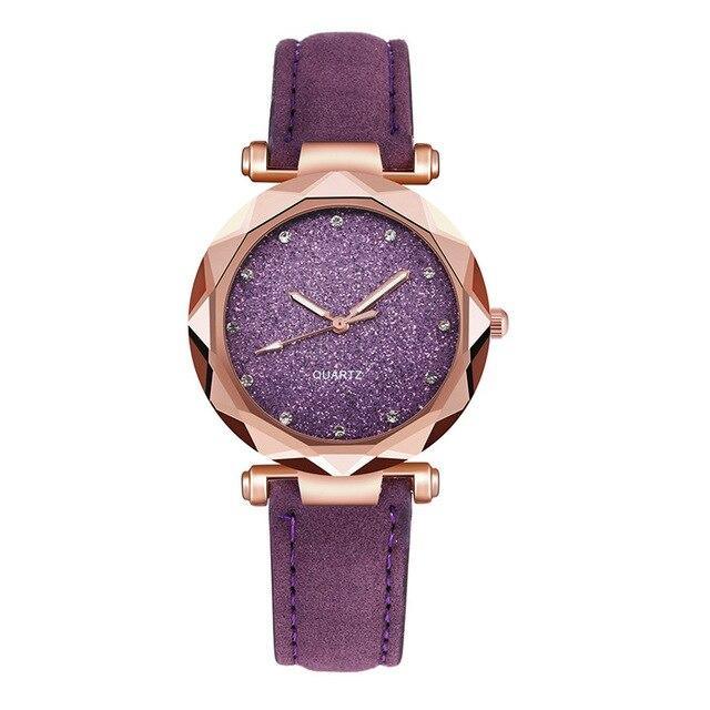 Montre en cuir décontractée pour femme avec design sablé