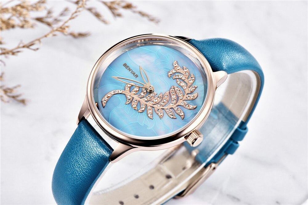 Montre à Quartz Ronde Élégante pour Femme avec Bracelet en Maille en Acier Inoxydable