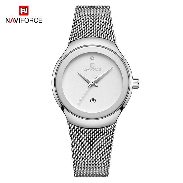 Montre en acier inoxydable élégante pour femme avec bracelet tressé