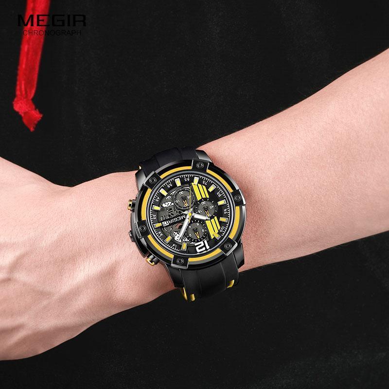 Modern Men's Black Quartz Sports Watch with Silicone Strap
