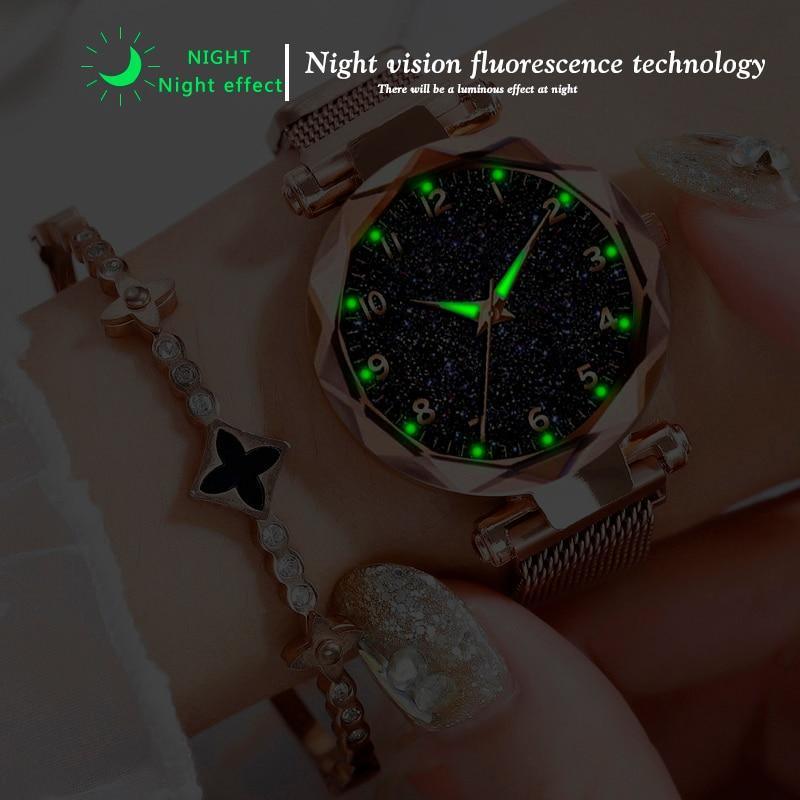 Luxury Simple Women Quartz Magnetic Wristwatch - Starry Sky Design