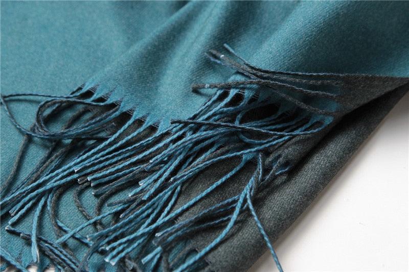 Elegant Cashmere Winter Scarf - Lightweight & Versatile Shawl for Women - Korvel