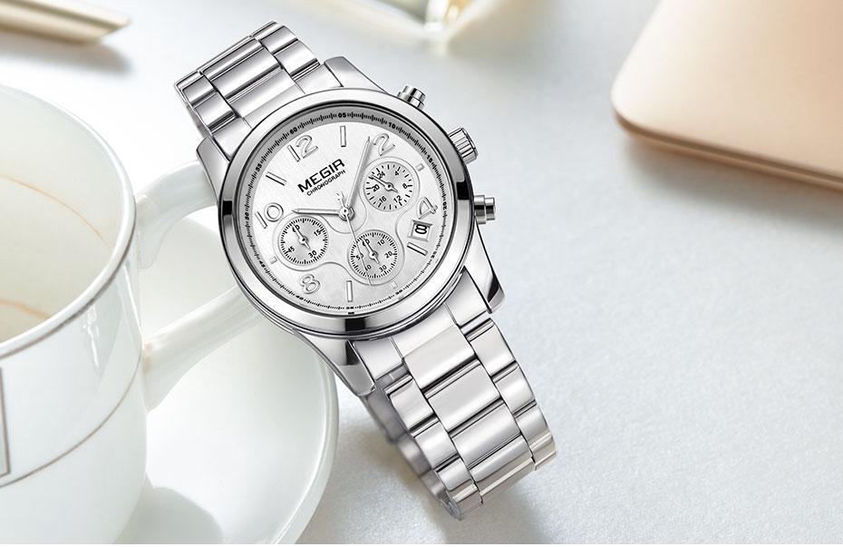 Montre Quartz Multifonctionnelle de Luxe pour Femmes - Étanche et Élégante