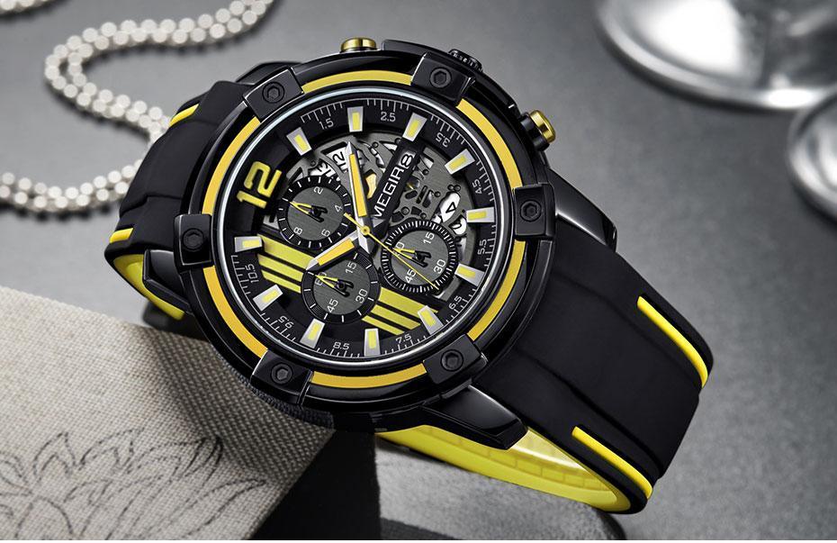 Modern Men's Black Quartz Sports Watch with Silicone Strap