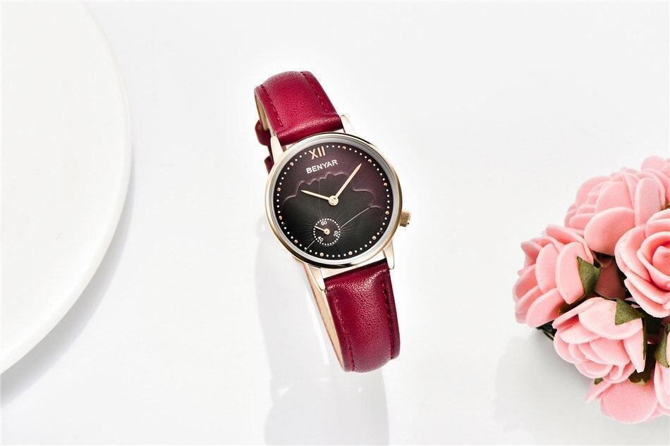 Montre à Quartz Rouge de Luxe pour Femme avec Bracelet en Cuir