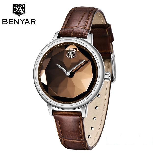 Montre analogique étanche pour femmes au style élégant avec bracelet en cuir