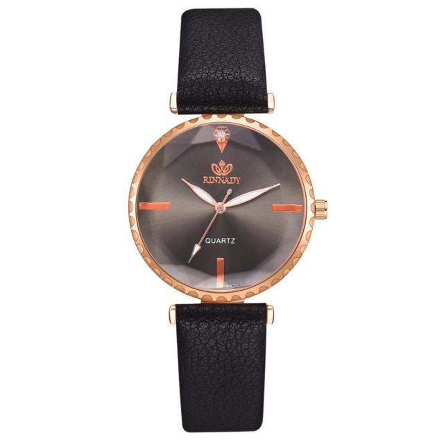 Montre analogique à quartz de luxe pour femmes avec bracelet en cuir élégant
