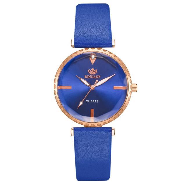 Montre analogique à quartz de luxe pour femmes avec bracelet en cuir élégant