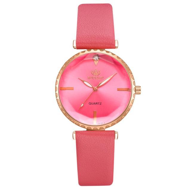 Montre analogique à quartz de luxe pour femmes avec bracelet en cuir élégant