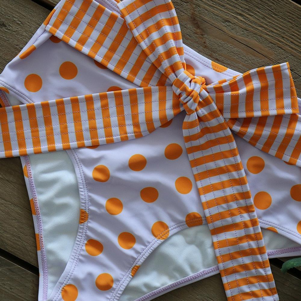 Ensemble de bikini à volants élégant en deux pièces pour femmes