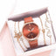 Montre analogique à quartz de luxe pour femmes avec bracelet en cuir élégant