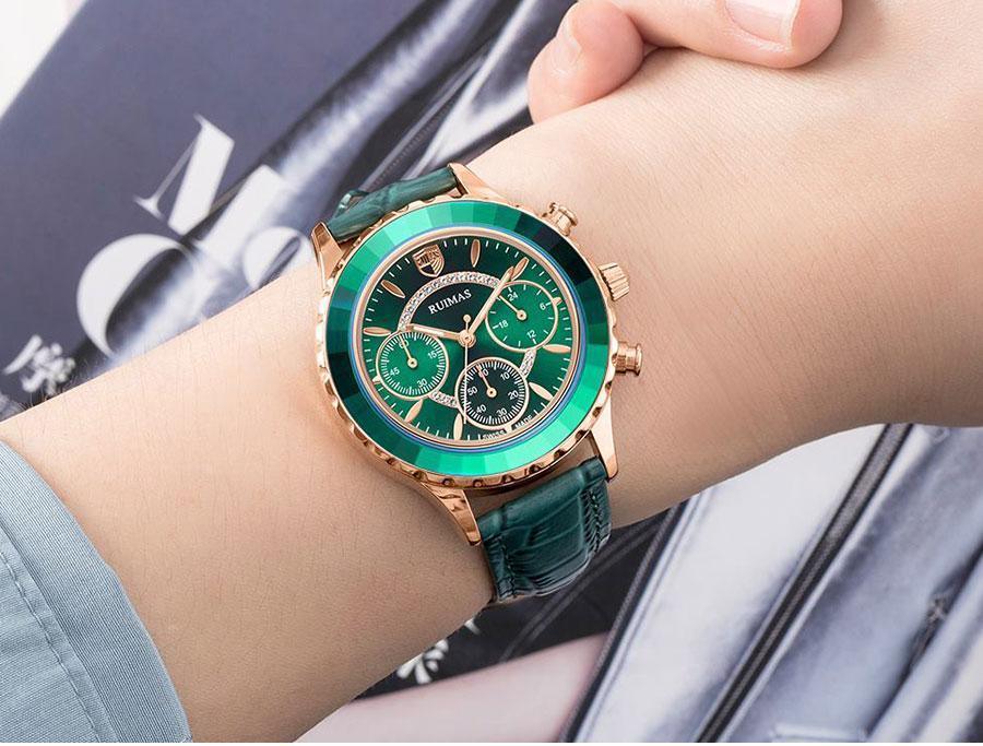 Luxury Green Business Women's Quartz Watch with Leather Strap