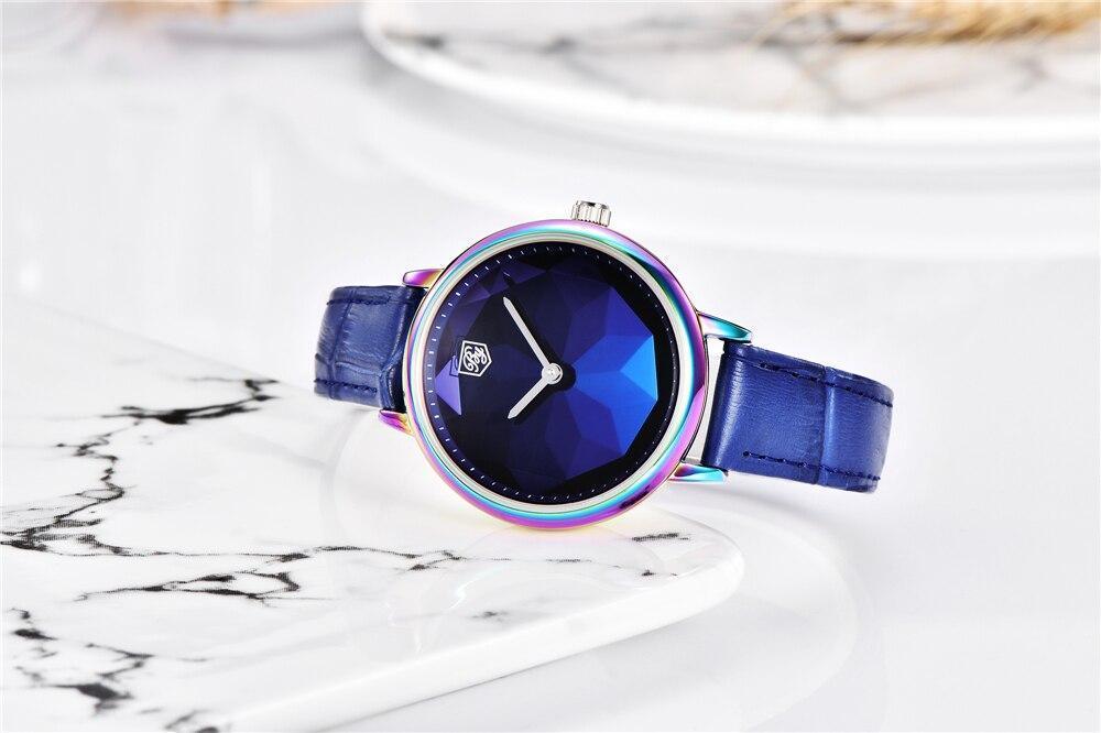 Montre analogique étanche pour femmes au style élégant avec bracelet en cuir