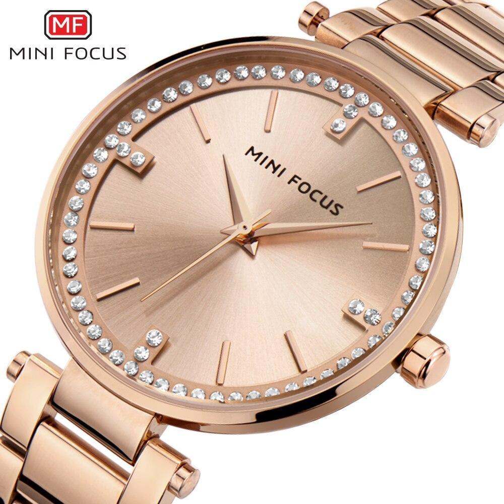 Montre à Quartz Élégante pour Femme avec Accents en Cristal