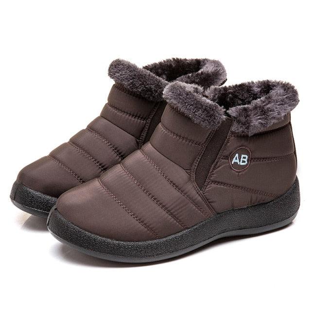 Stylish Women's Waterproof Winter Boots - Lightweight Ankle Design with Fur Lining - Korvel