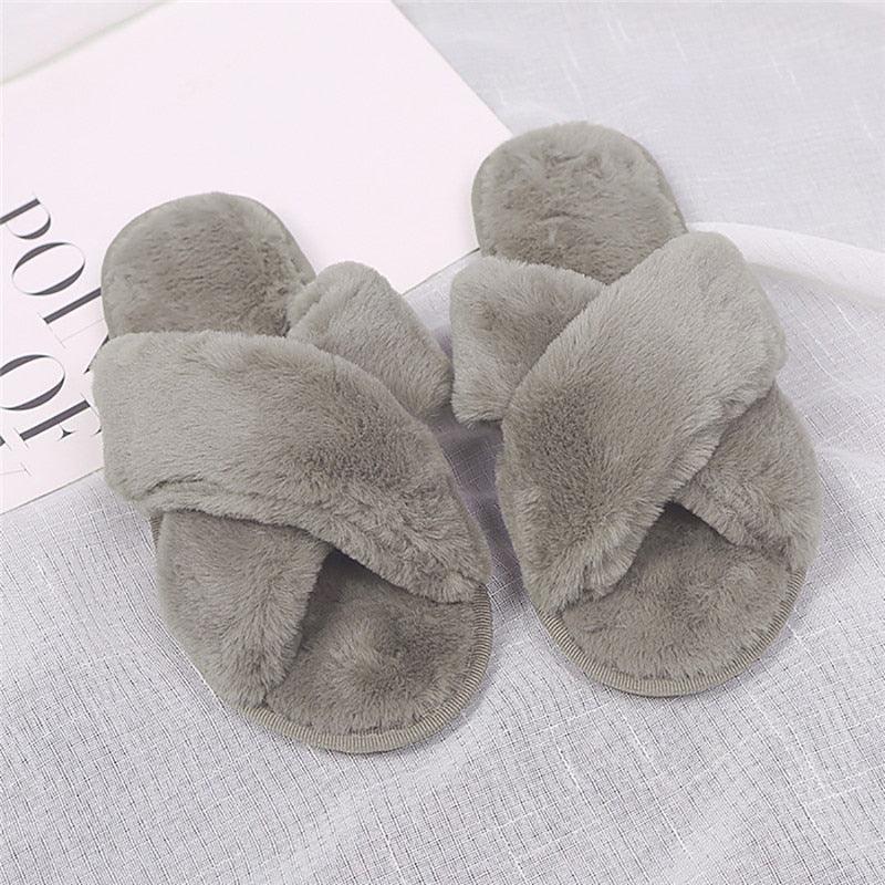 Zapatillas de Piel Sintética Elegantes para Mujeres - Cómodas y Estilosas