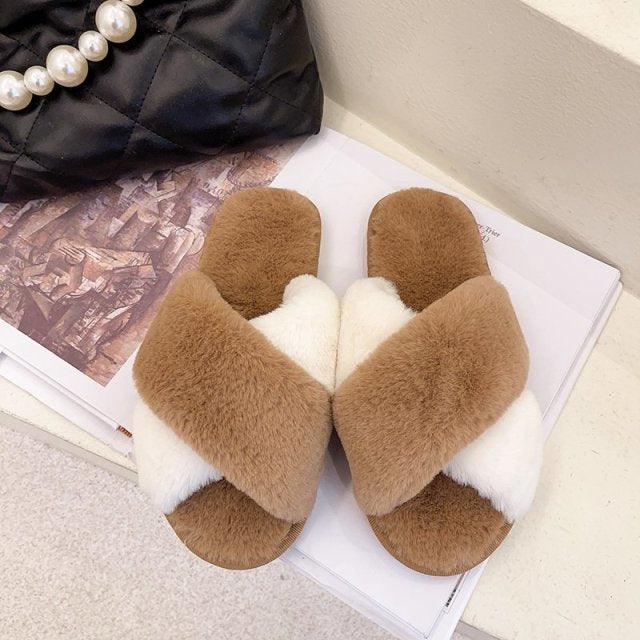 Cozy Faux Fur Slippers for Women - Soft and Stylish