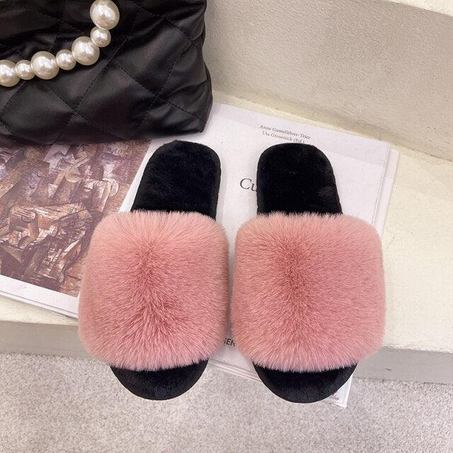 Cozy Faux Fur Slippers for Women - Soft and Stylish