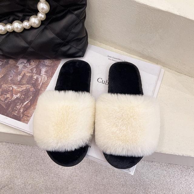 Cozy Faux Fur Slippers for Women - Soft and Stylish