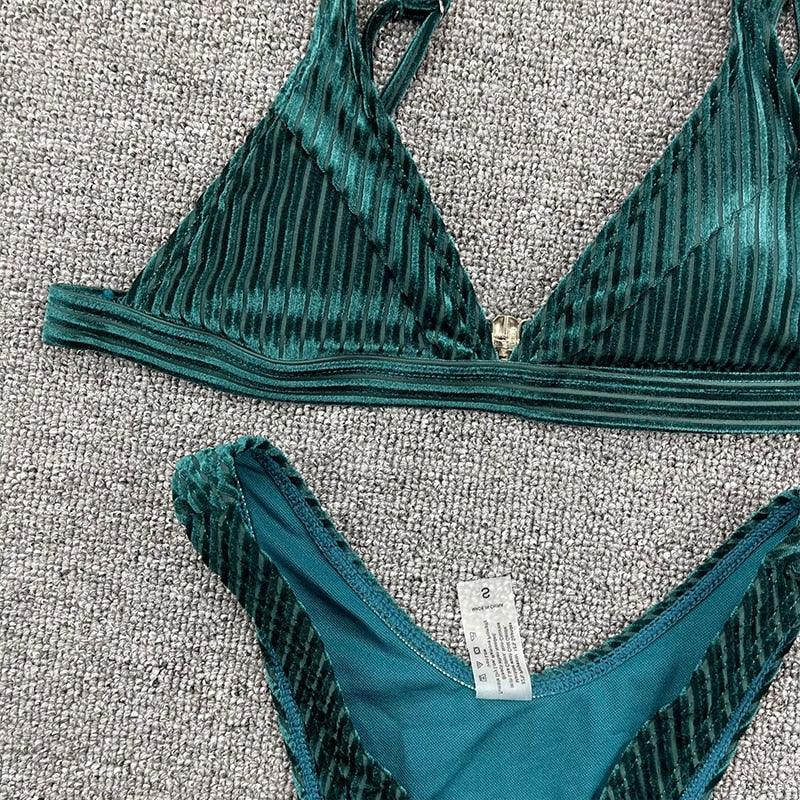 Chic Women's Ribbed Triangle Micro Bikini Set - Stylish Beachwear - Korvel