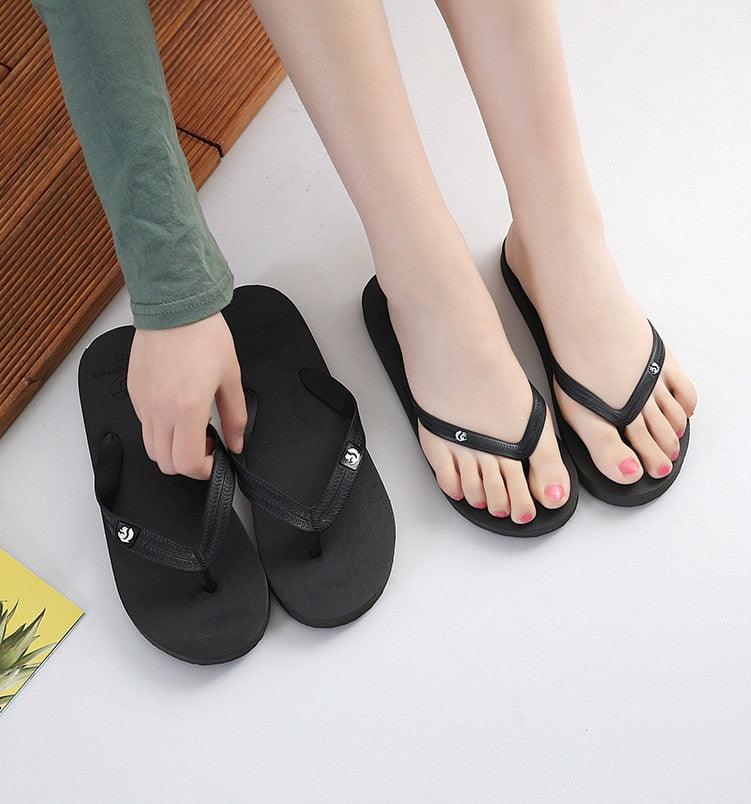 Stylish and Comfortable Women's Summer Flip Flops