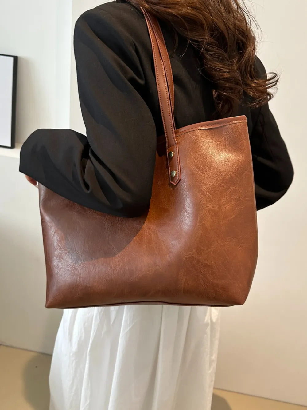 Elegant PU Leather Medium Shoulder Bag