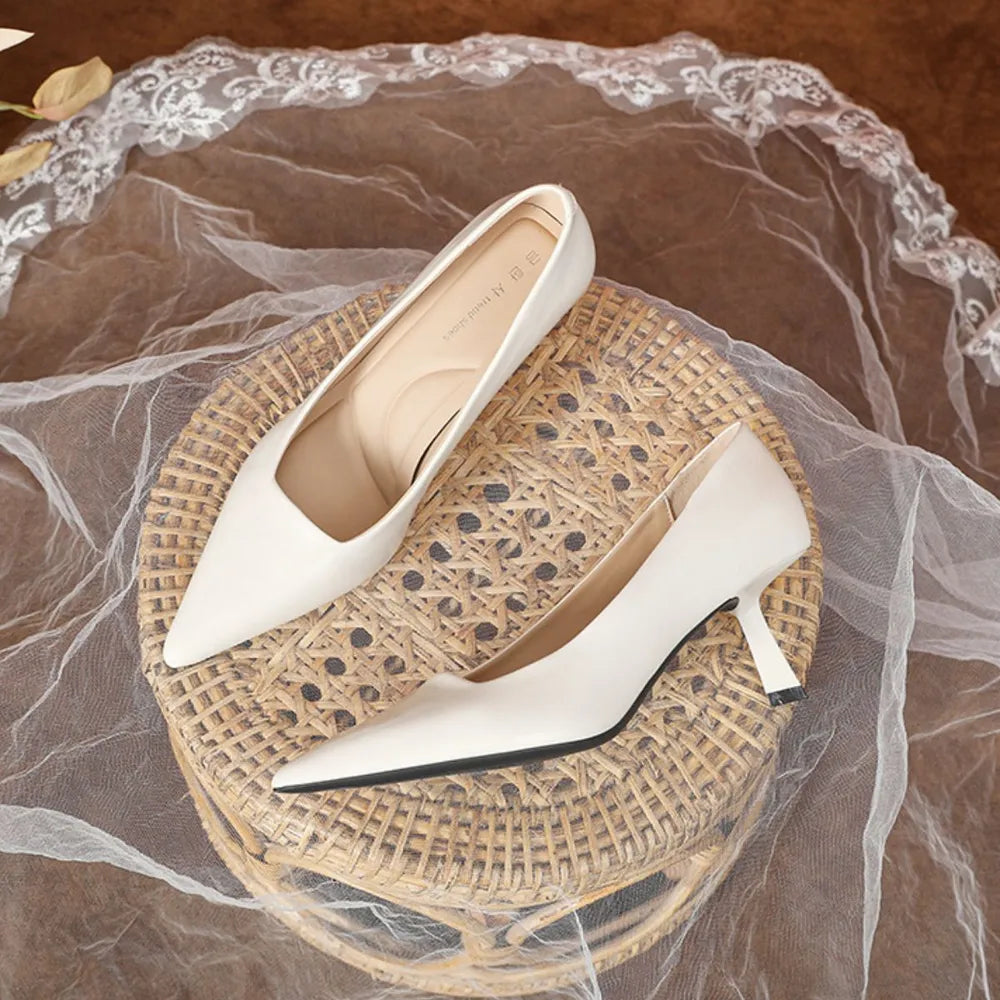 Pompes à talons pointus en PU cuir élégant