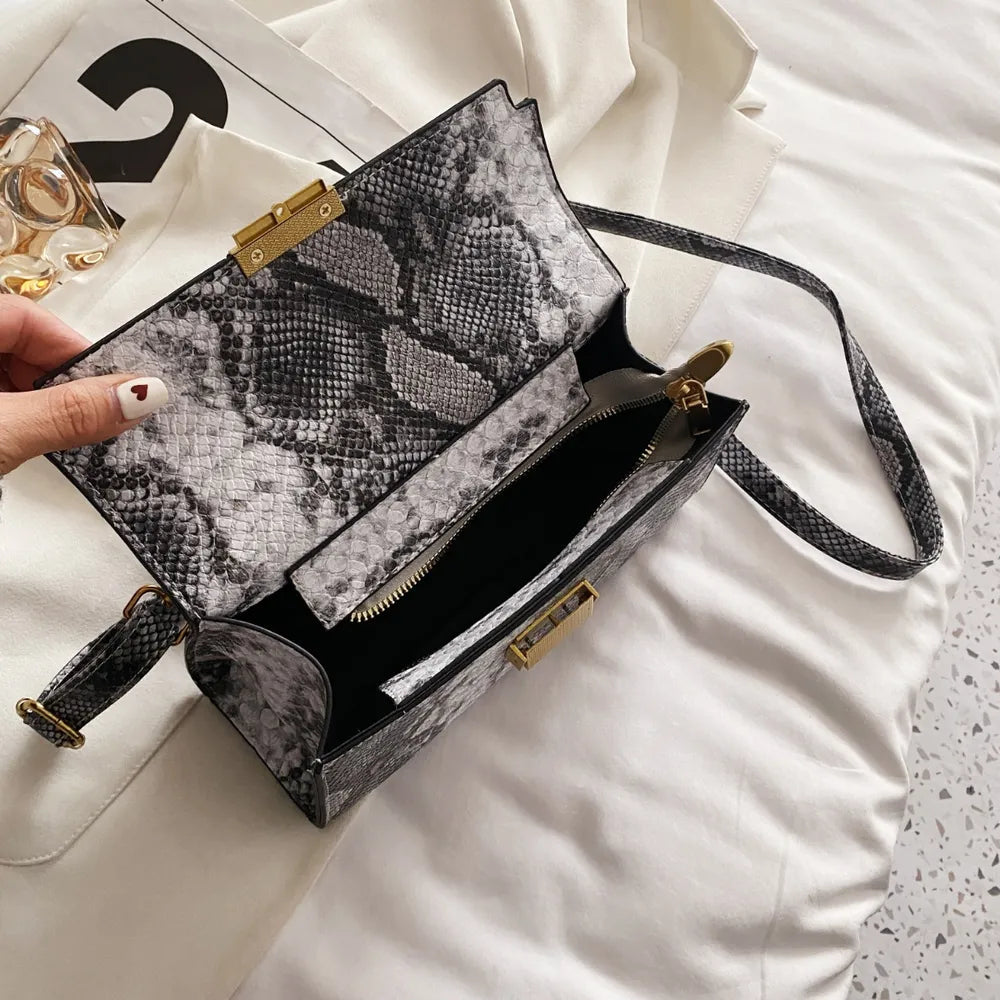 Elegant PU Leather Snakeskin Print Crossbody Bag