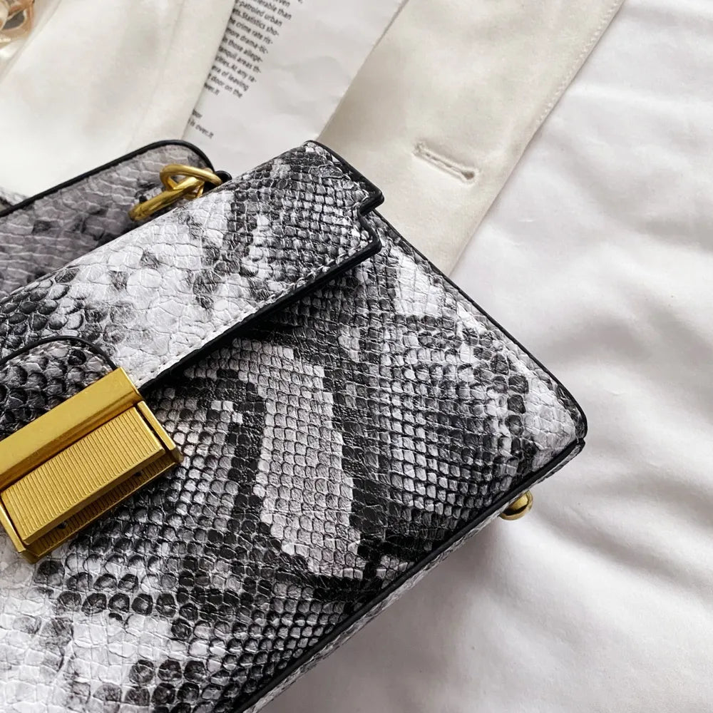 Elegant PU Leather Snakeskin Print Crossbody Bag