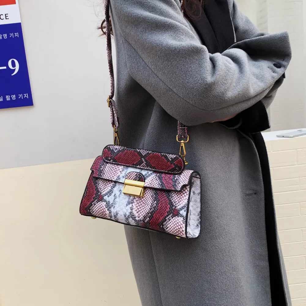 Elegant PU Leather Snakeskin Print Crossbody Bag