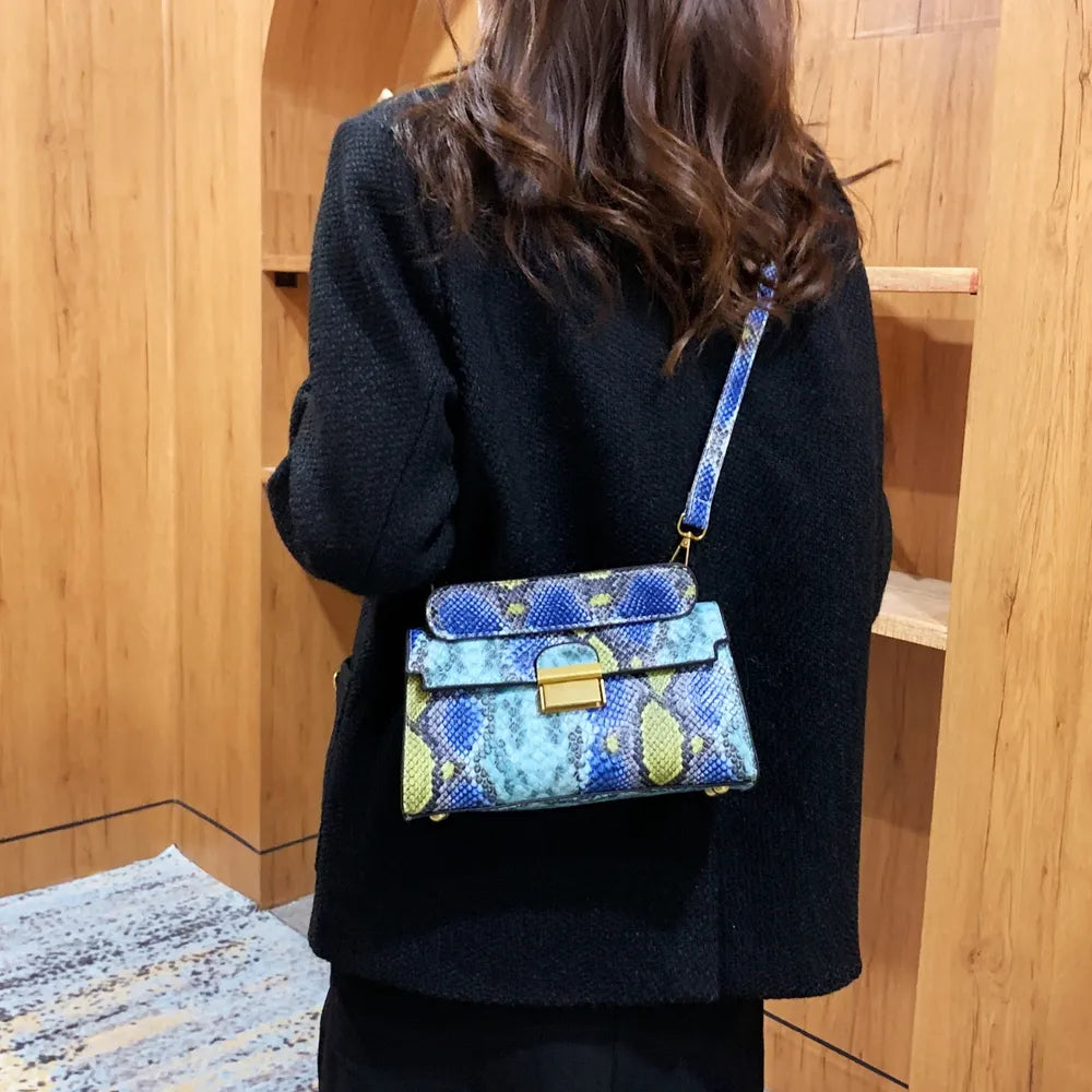 Elegant PU Leather Snakeskin Print Crossbody Bag