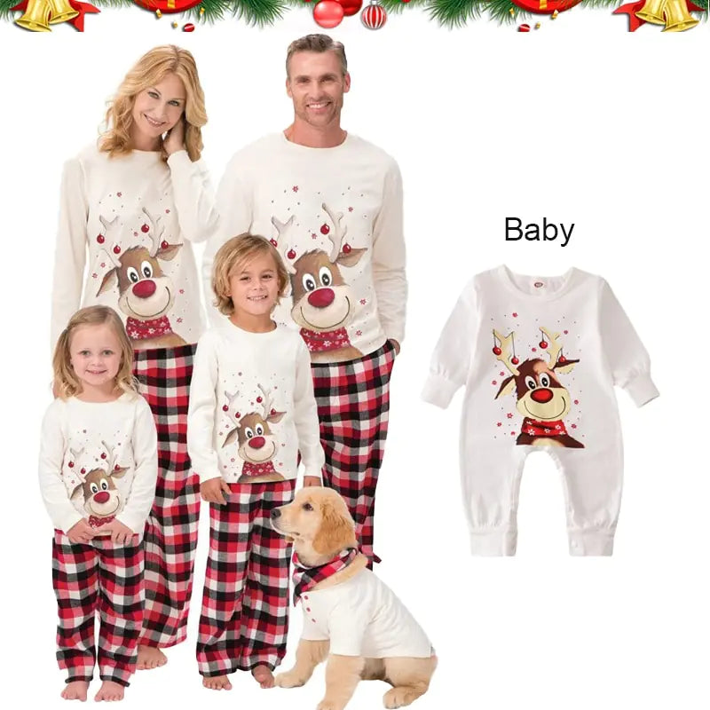 Conjunto de Pijamas a Juego para la Familia en Navidad