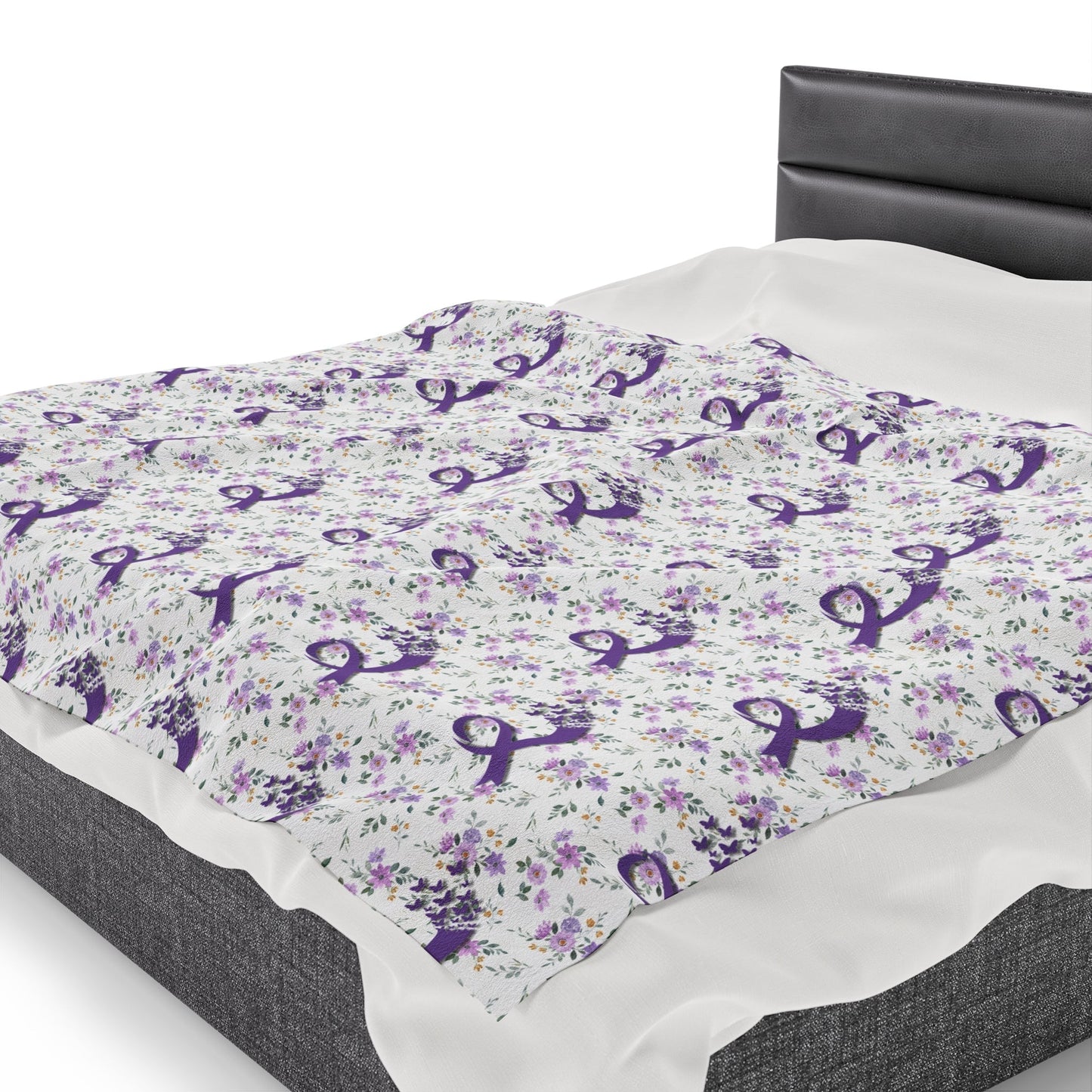 Couverture en velours à fleurs violettes