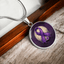 Collier Pendentif Illustration Ruban Violet