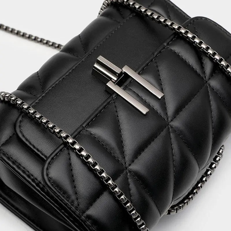 Luxury Crossbody Bag for Everyday Elegance