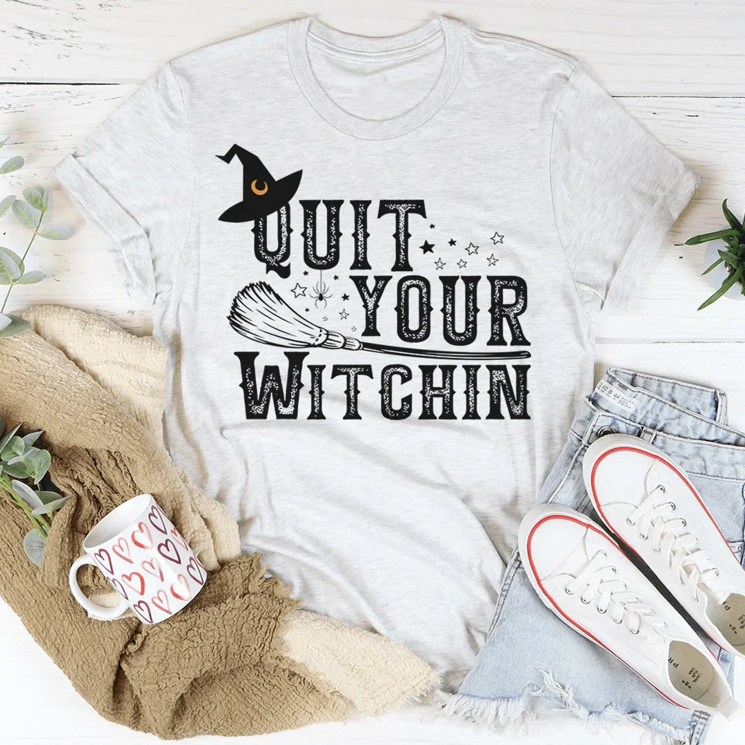 Deja tu camiseta de brujería