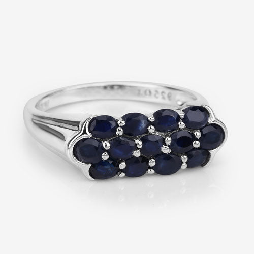 Bague en cluster en saphir bleu de 2,60 carats en argent sterling