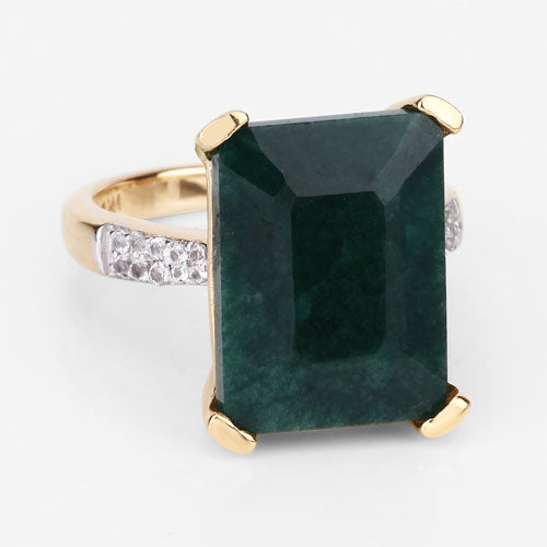 Bague en argent sterling avec émeraude teinte de 7,64 carats et diamants blancs