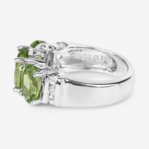 Anillo de Plata Esterlina con Peridoto y Topacio Blanco de 4.14 Quilates