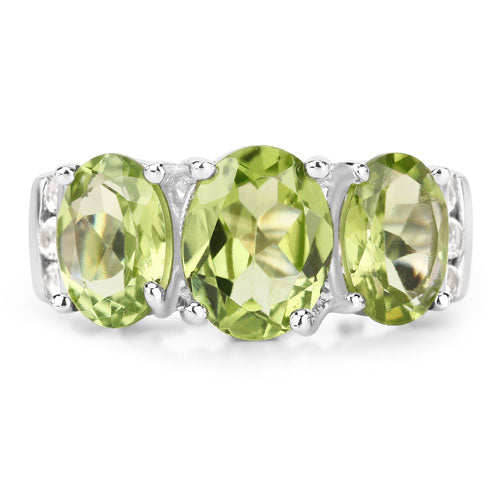 Anillo de Plata Esterlina con Peridoto y Topacio Blanco de 4.14 Quilates