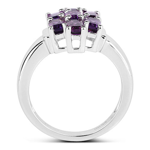 Anillo de Compromiso de Plata Esterlina con Amatista Genuina de 2.80 Quilates