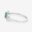 Anillo de Compromiso de Esmeralda Zambiana y Diamante de 0.55 Quilates en Oro Blanco de 14K