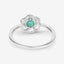 Anillo de Compromiso de Esmeralda Zambiana y Diamante de 0.55 Quilates en Oro Blanco de 14K