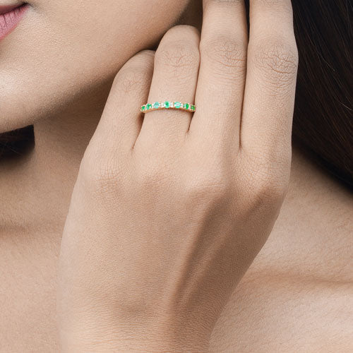 0.41 Carat Genuine Zambian Emerald and White Diamond Ring in 14K Yellow Gold