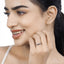 Bague en Or Blanc 14K avec Saphir Bleu de 0,45 Carat et Diamants Blancs
