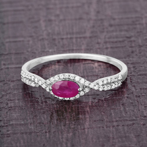Bague de fiançailles en or blanc 14K avec rubis et diamants de 0,40 carat